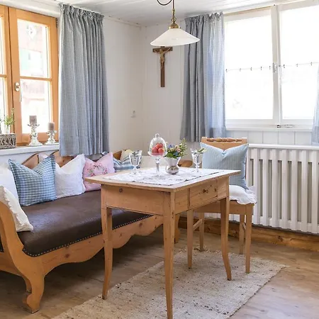 Waibelhof Apartment *