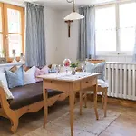 Waibelhof Apartmán *